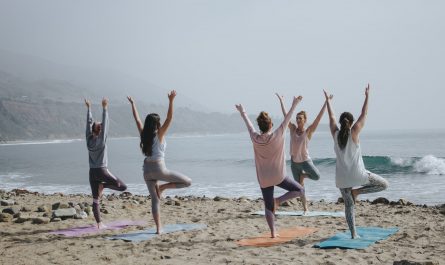 10 benefits of yoga